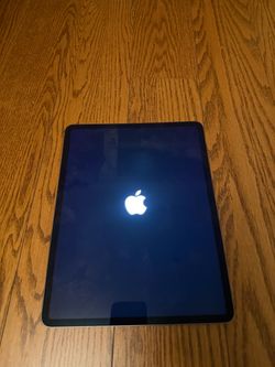 iPad Pro 12.9 inch 4th Gen 2020 no iCloud stuck in Apple logo while erase all data.
