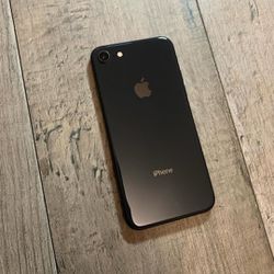 iPhone 8 Unlocked With Warranty 