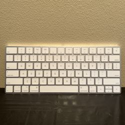 Apple Magic Wireless Keyboard