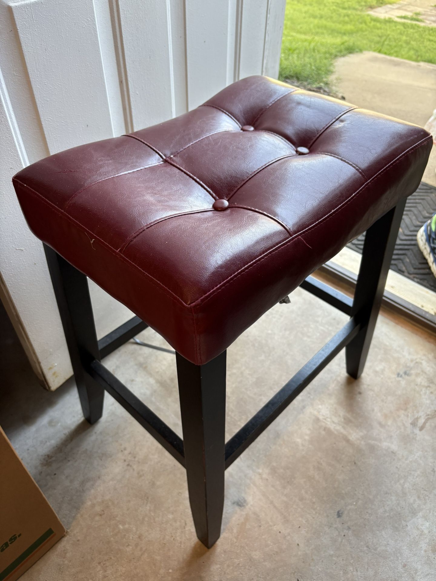 3 Bar Stools