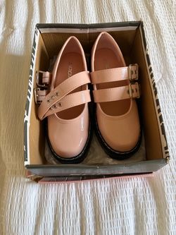 Women shoes