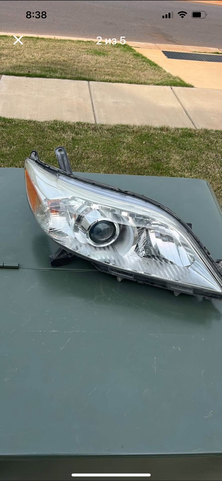 2011-2014 TOYOTA SIENNA RIGHT SIDE HEADLIGHT FACTORY OEM