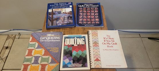 Lot of 5 Quilting Books: The Simple Joys of Quilting, Old & New Quilt Patterns, and More