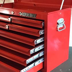 Husky Upper Tool Chest   8 - Drawers 