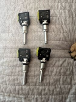OEM RAM tire pressure monitor sensors for travel trailer  originally equipment