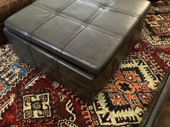 Free  2 black 30" square storage Ottomans
