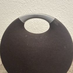 Harmon Kardon speaker