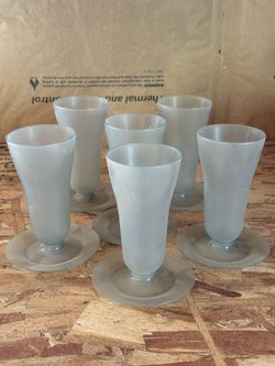 Vintage Tupperware parfait/sunday cups