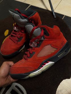Jordan 5 Raging Bull