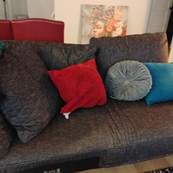 Couch/sectional