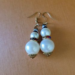 Beautiful women's earrings