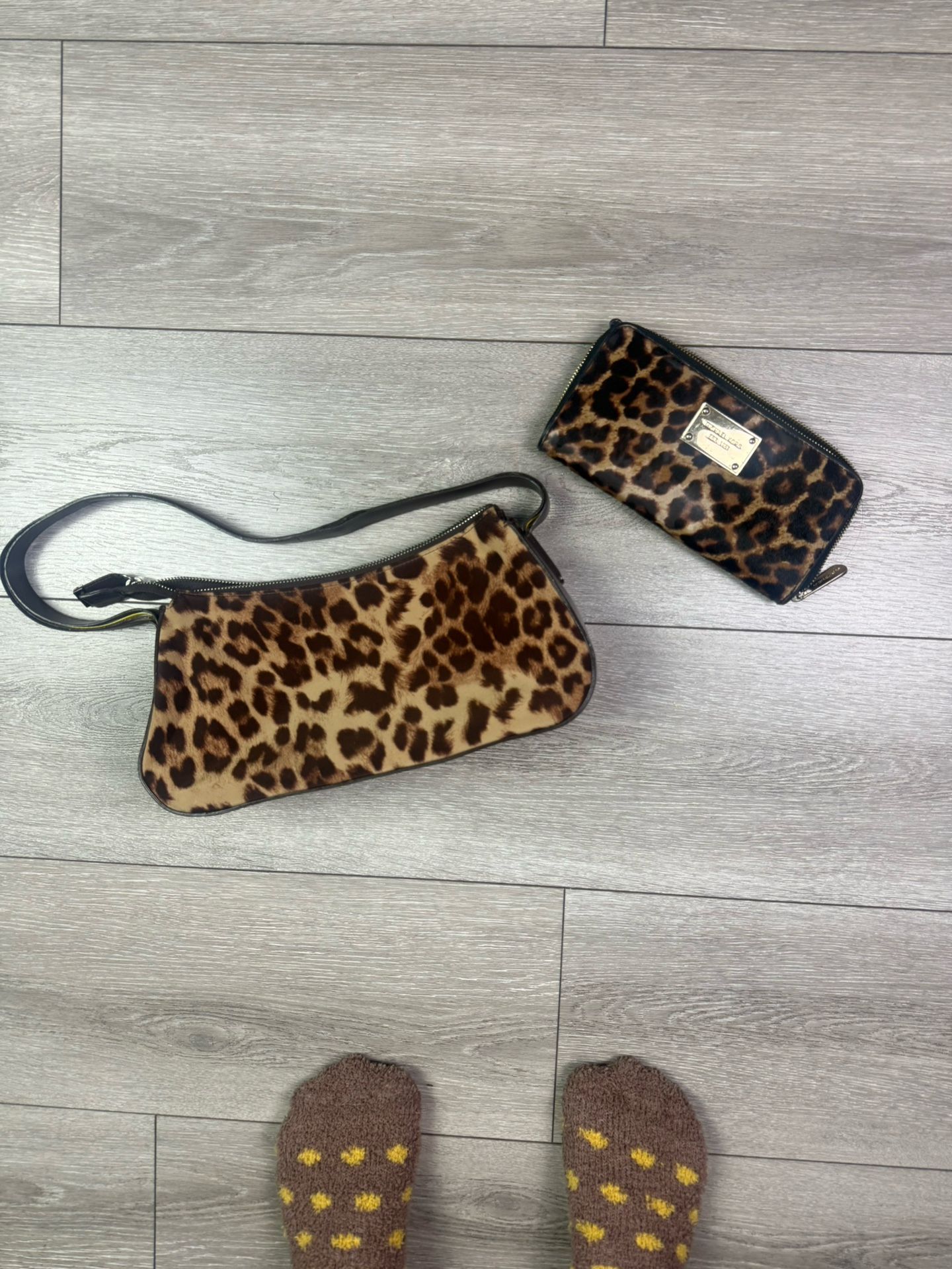 Michael kors wallet with matching purse