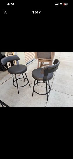 Set of 2 Black Swivel Bar Stools