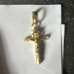 GLD Pendant Cross 