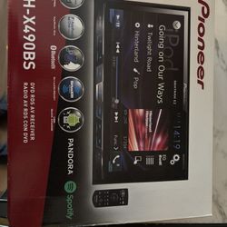 Pioneer Double Din CD/DVD Receiver with Bluetooth Head Unit
