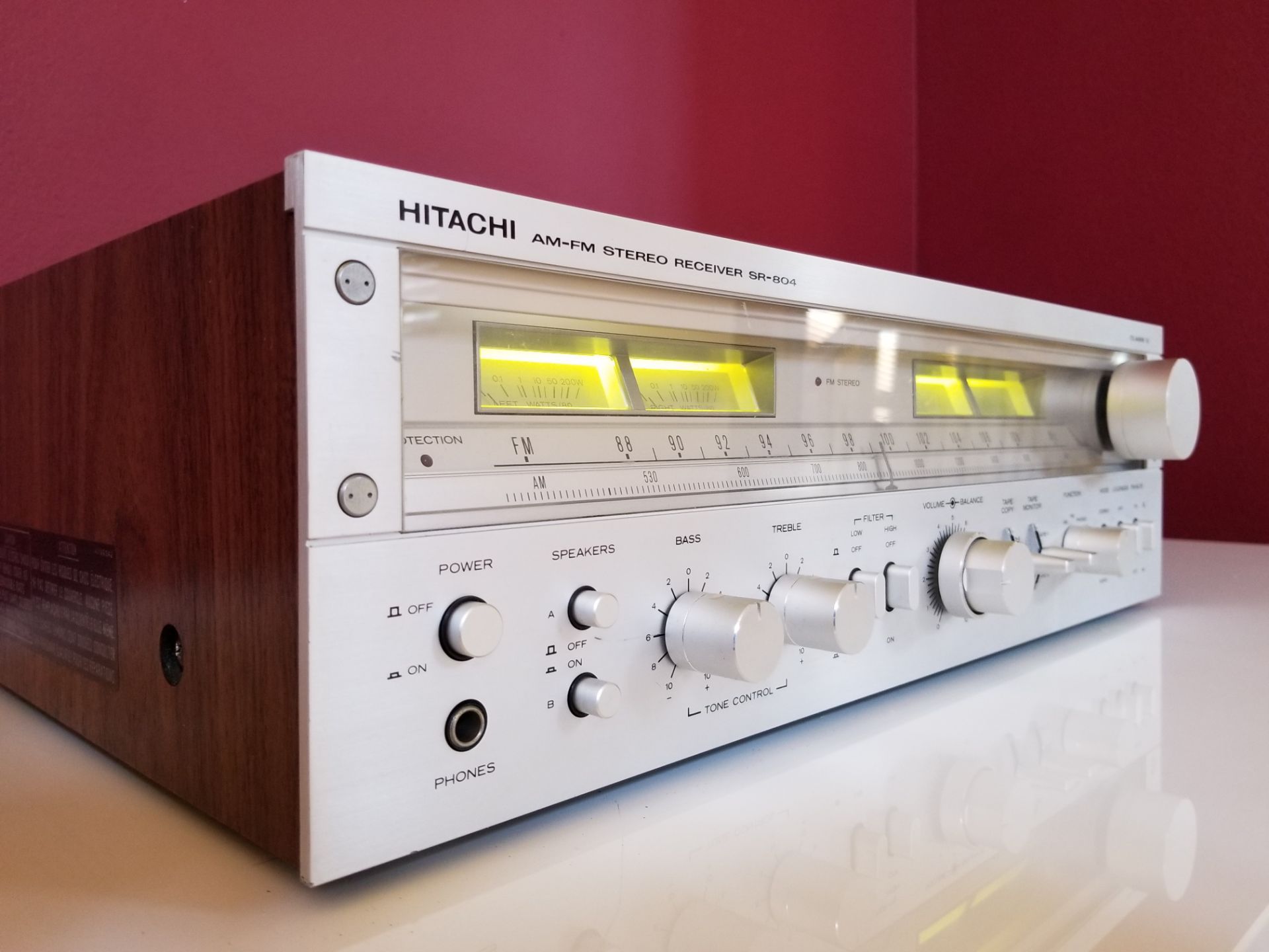 Hitachi SR-804 VintageReceiver Excellent Condition