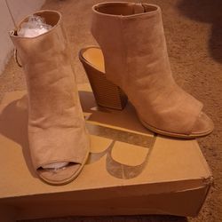 Women's open toe boot