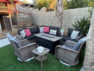Patio furniture set outdoor new in the box