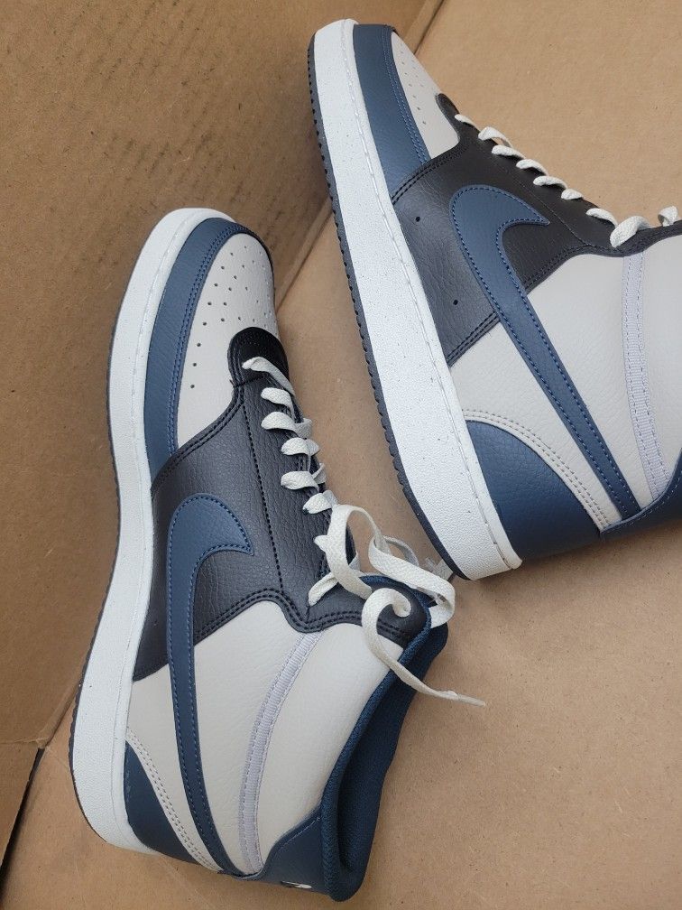 Nike Men Shoe