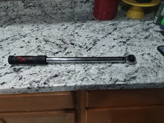 Nova Tork C32000 1/2 Drive Torque Wrench..50... To..250 Lbs 