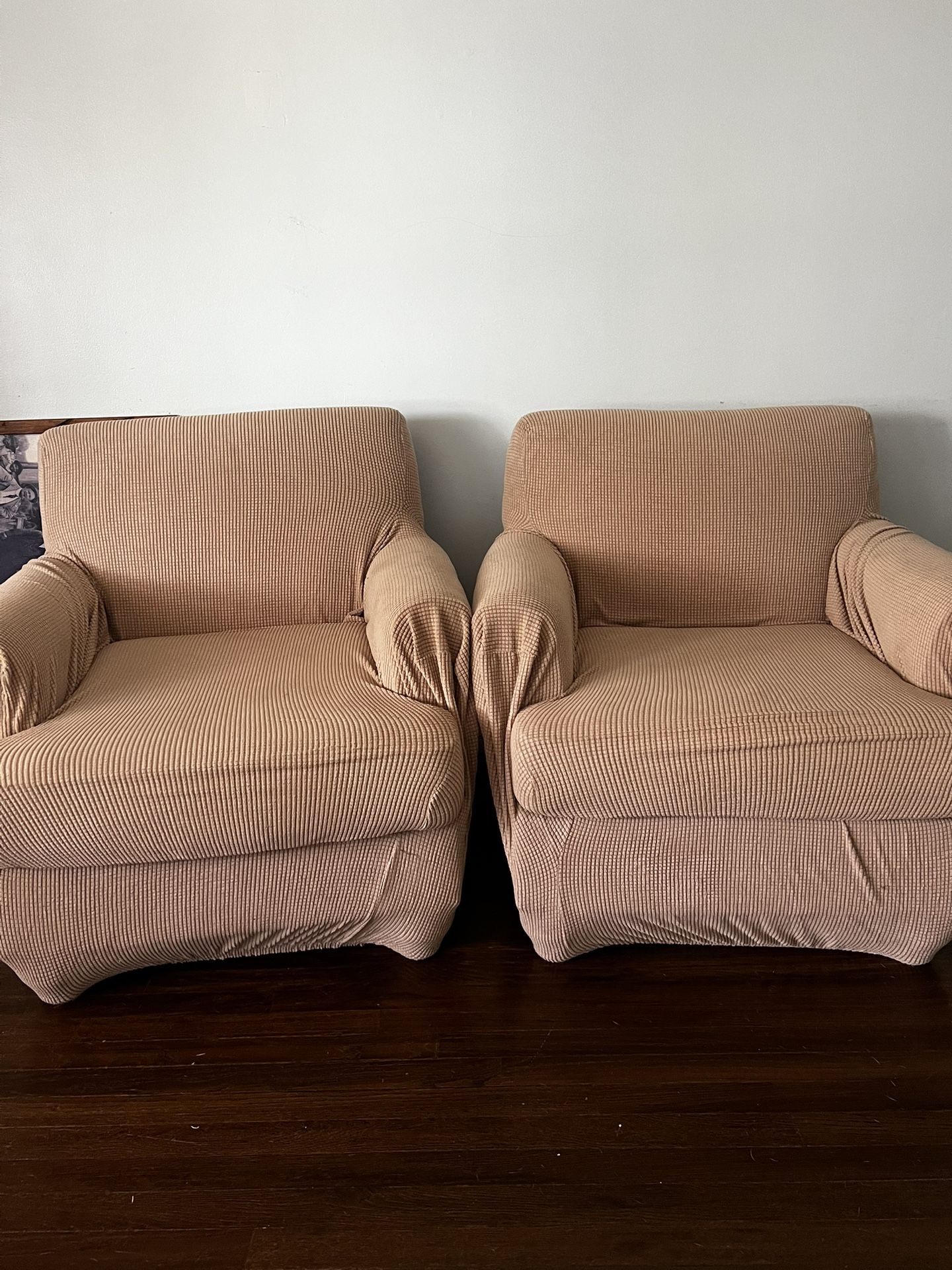 Free Accent Chairs