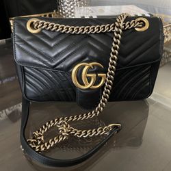 Gucci Marmont Shoulder Bag