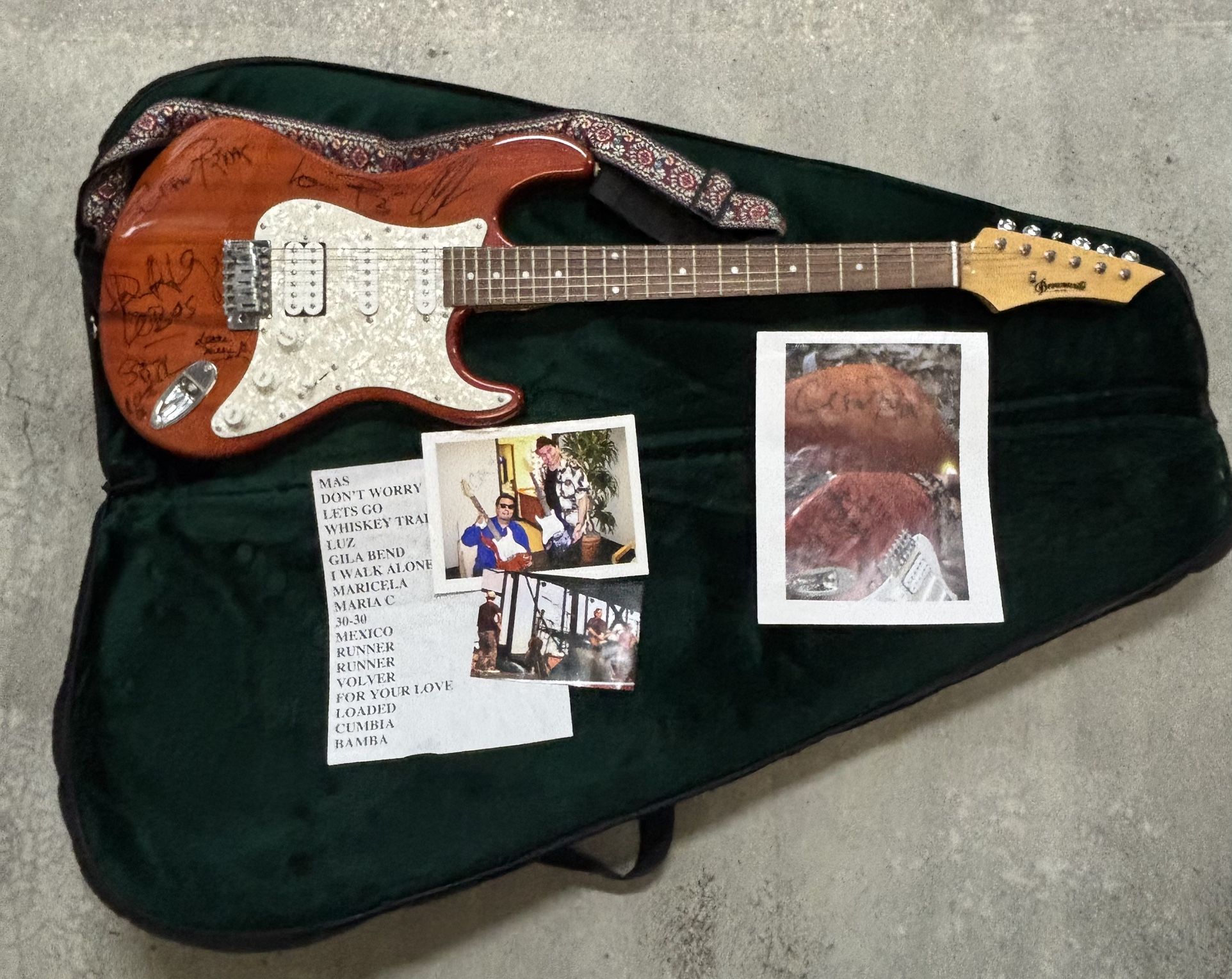 Electric guitar