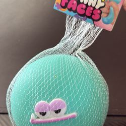 Funny Faces Squishy Ball