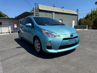 2013 Toyota Prius C