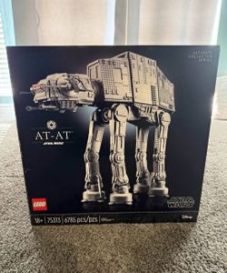 Ultimate Collector Series Lego Set (AT-AT)