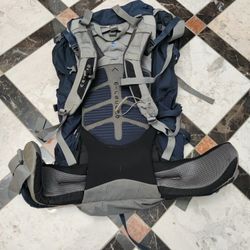 Osprey Aether 70 Backpack Blue Hiking Backpacking Md 