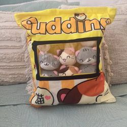 Almohada De Gatos, Toys  Plushies 