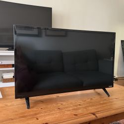 24 Inch TV For Sale 