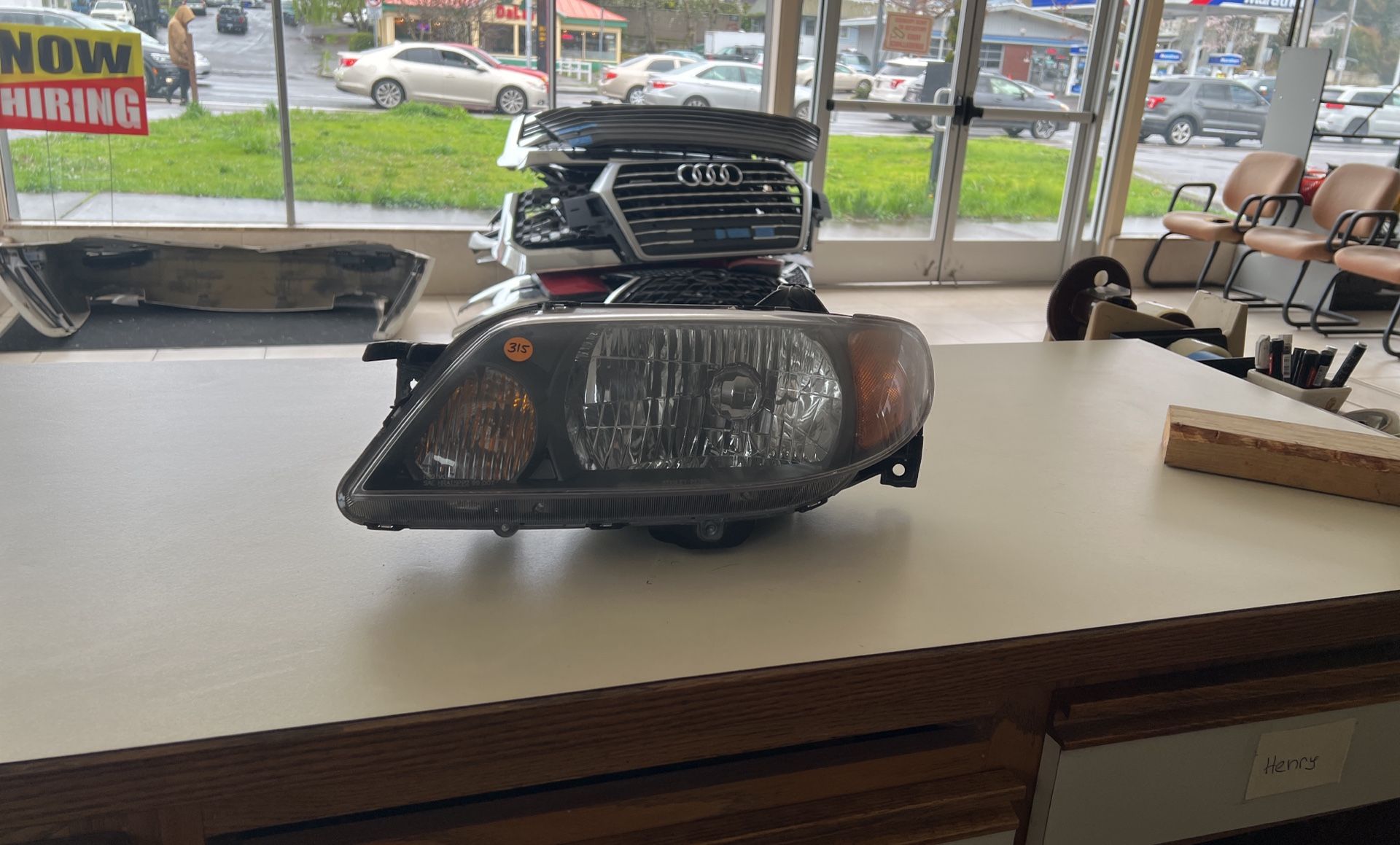 2001 To 2003 Mazda Protege Headlight Driver Side Assembly #315 FB305