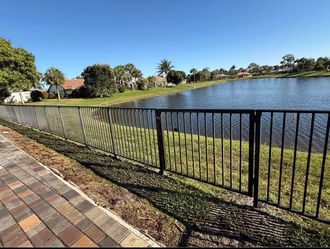 ALUMINUM FENCE