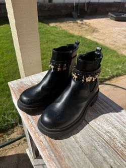 Steve Madden boots, girls size 2