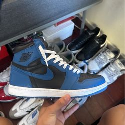 Jordan 1 dark marina blue VNDS size 9.5 m