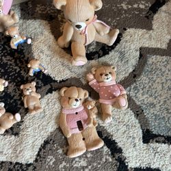 Lamp and set of collectors ceramic bear pieces 