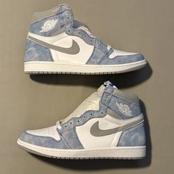 Nike Air Jordan 1 Retro High OG Hyper Royal Smoke Grey 2021 Brand New DS