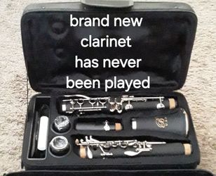 Brand new Bb student clarinet