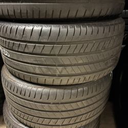 Tires 245/45r20 And 275-40r20 Bridgestone Runflats
