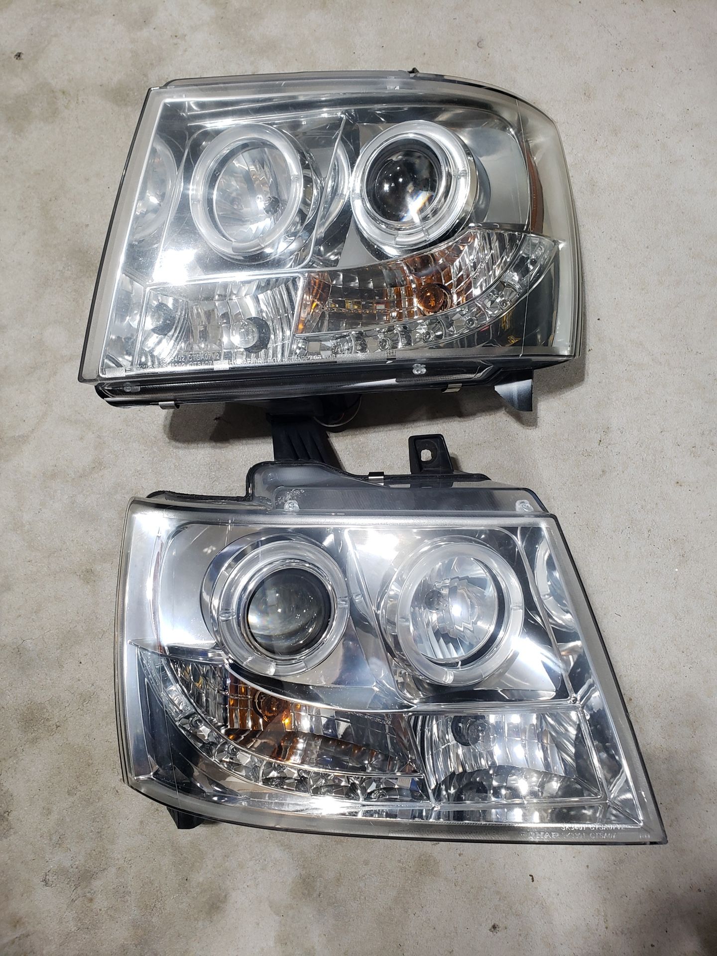 Chevy Tahoe Suburban Headlights