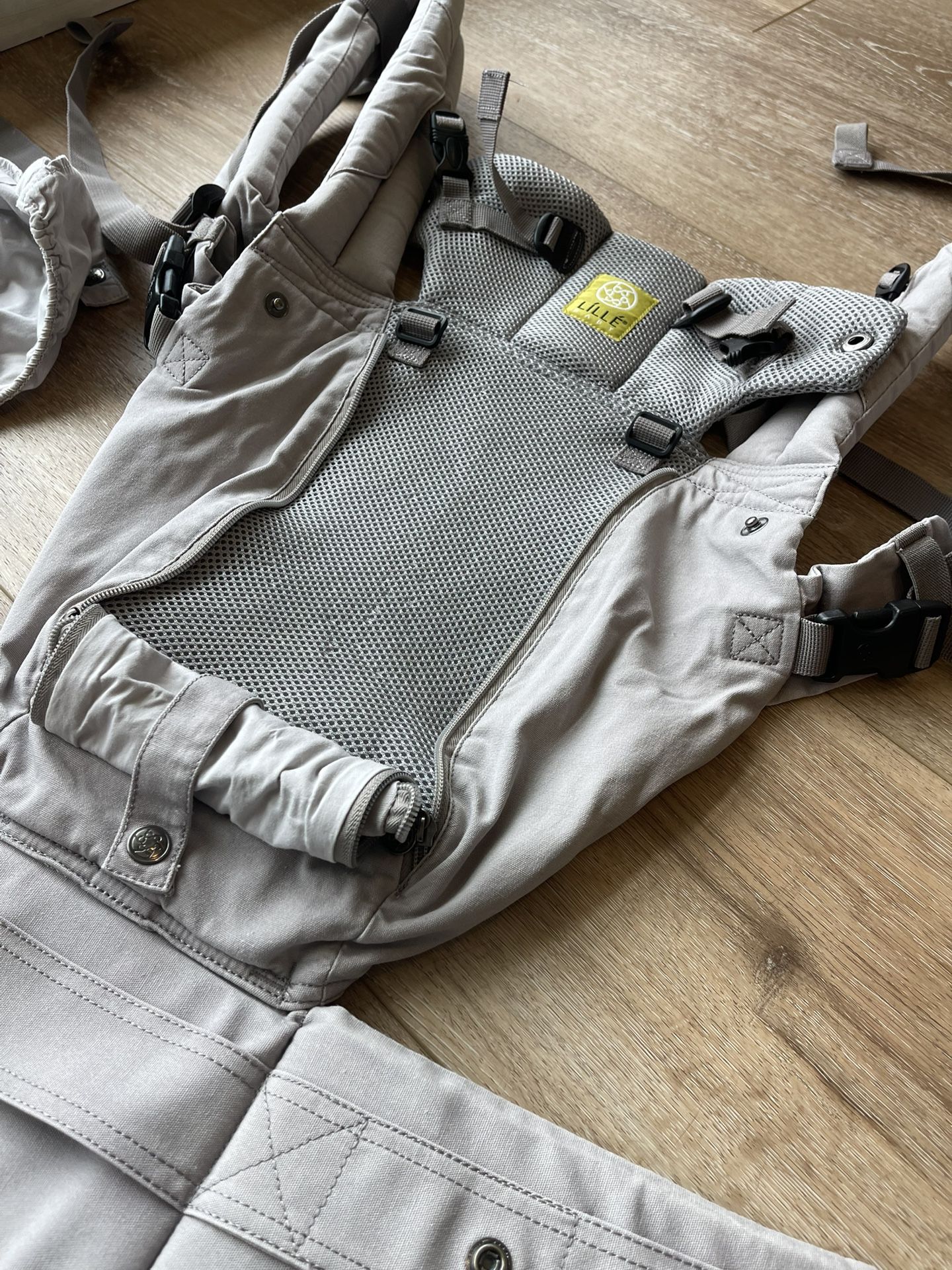 Lille Baby Carrier
