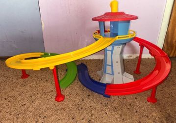 PAW Patrol Lookout Tower Race Track Playset