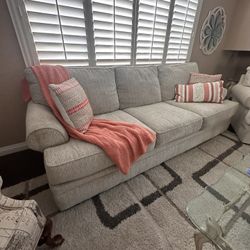 Beautiful Couch Clean