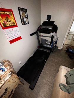 Home Treadmill great for cardio!