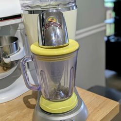 Margaritaville Blender / Ice Shaver - Perfect for Summer  Partys!