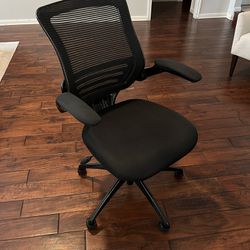 Realspace Calusa Mesh Mid-Back Office Chair