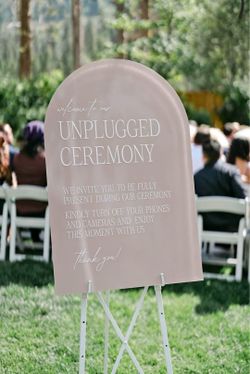 Dusty Rose Unplugged Ceremony Sign