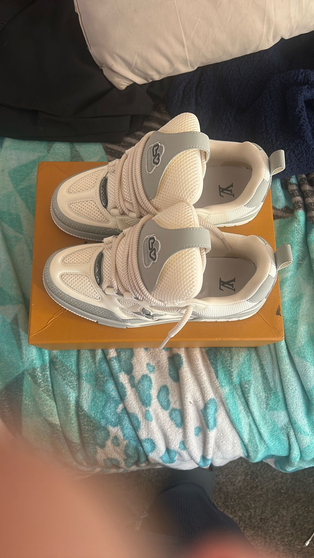 Louis Vuitton Skaters